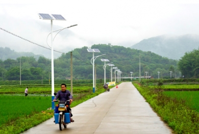 甘肅新農村太陽(yáng)能路燈